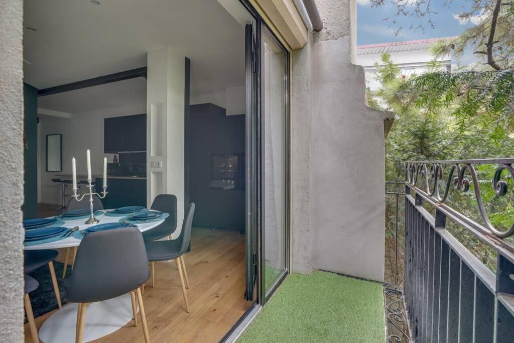 Suite Luxury Republique Paris Bagian luar foto